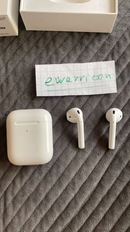 Airpods3.jpg